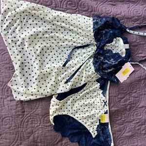 NWT Cabernet 2 piece sleepwear Size L